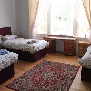 Triple Room Private Bathroom